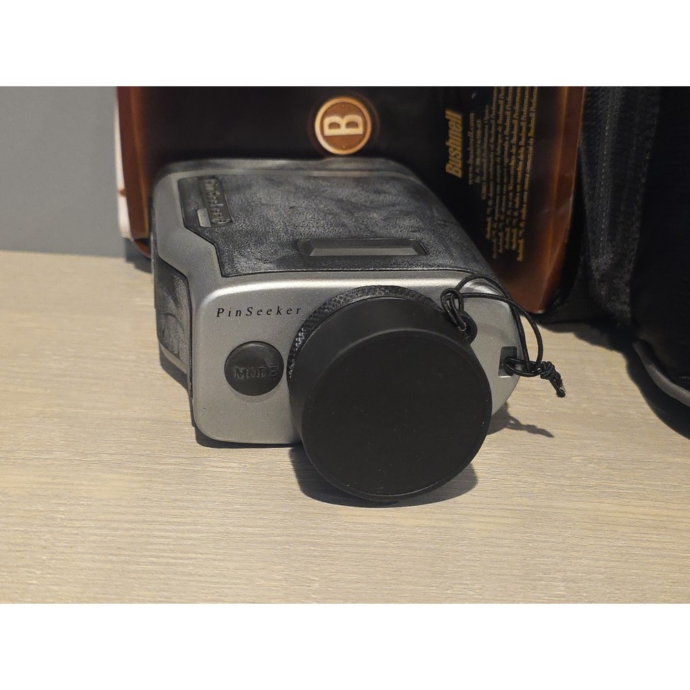 Bushnell Pinseeker 1500 Used Black/Grey RangeFinder With Bag And Manual Untested - Picture 5 of 5